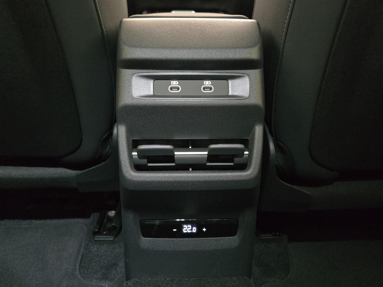 Audi Q3 1.5 tfsi mhev s line edition 150cv s-tronic