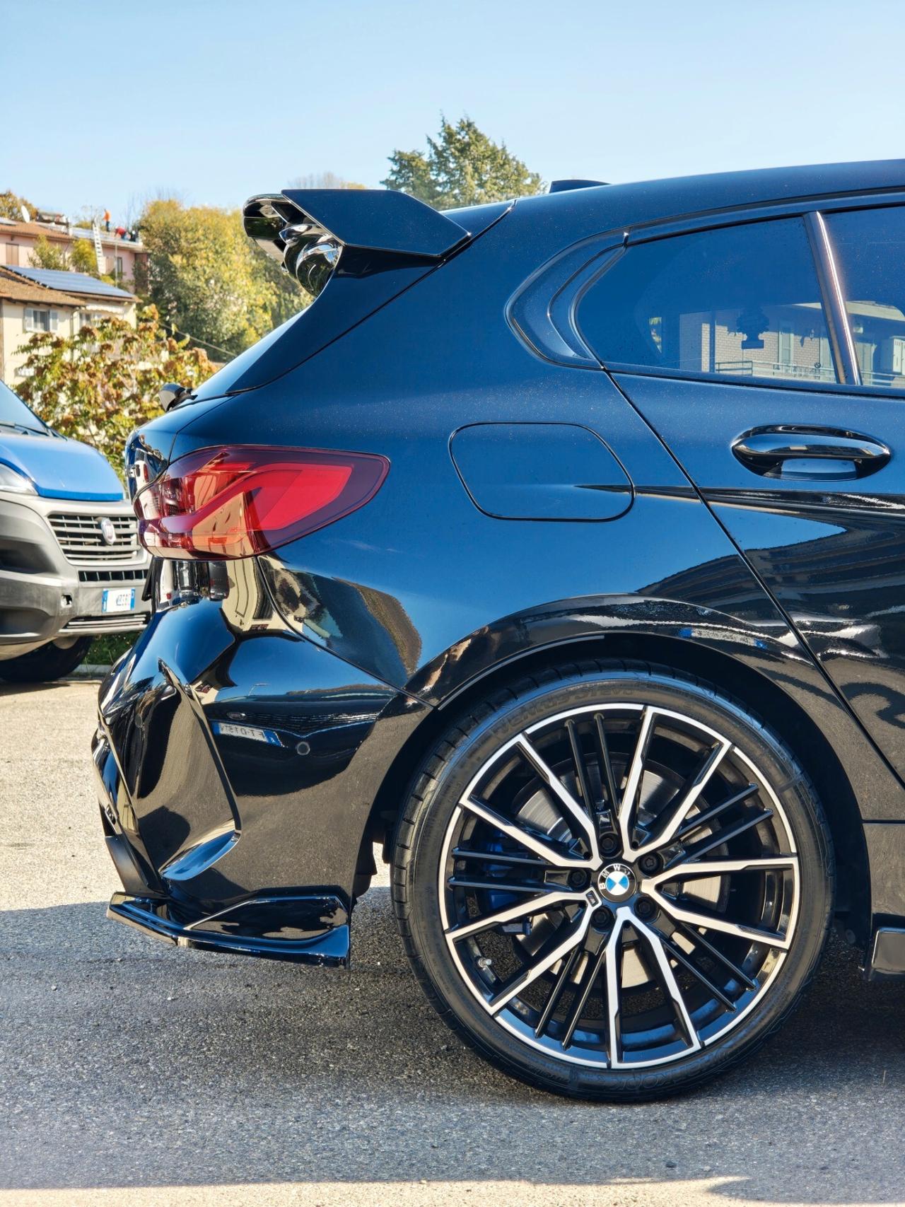 Bmw M135i xDrive 306 CV M Sport – Full optional