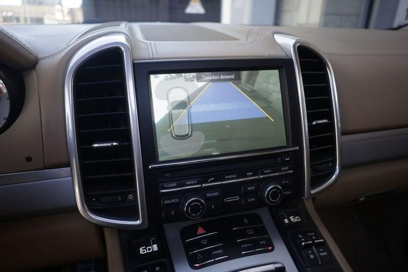 Porsche Cayenne Turbo Tetto Panoramico Unicoproprietario