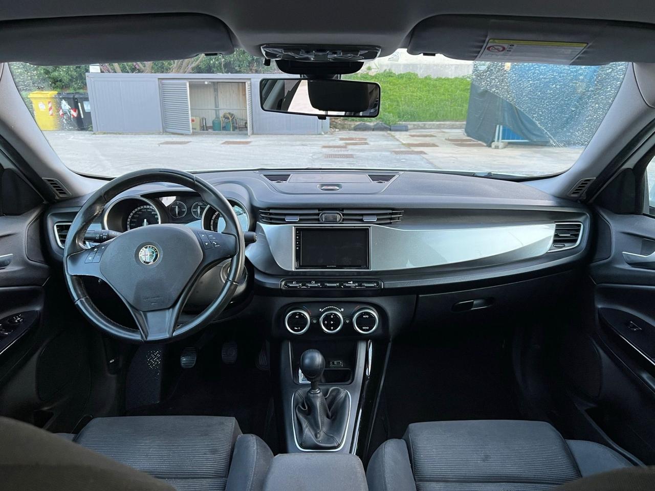 Alfa Romeo Giulietta Benzina e GPL