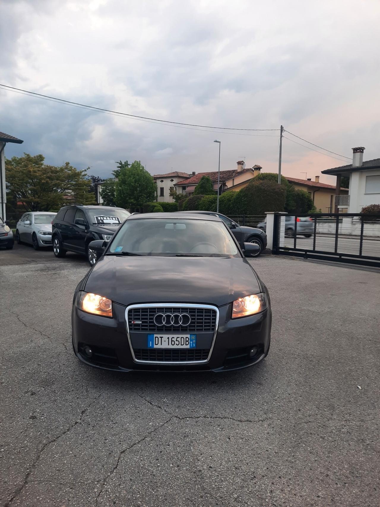 Audi A3 2.0 16V TDI ESTERNO S-LINE Ambition 170 cavalli
