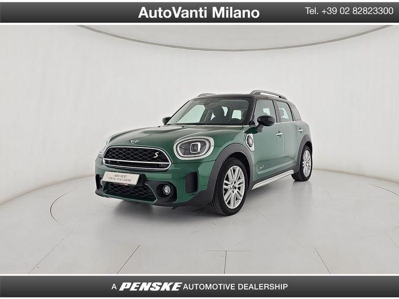MINI Countryman Plug-In Hybrid Cooper S E 4WD Essential automatica