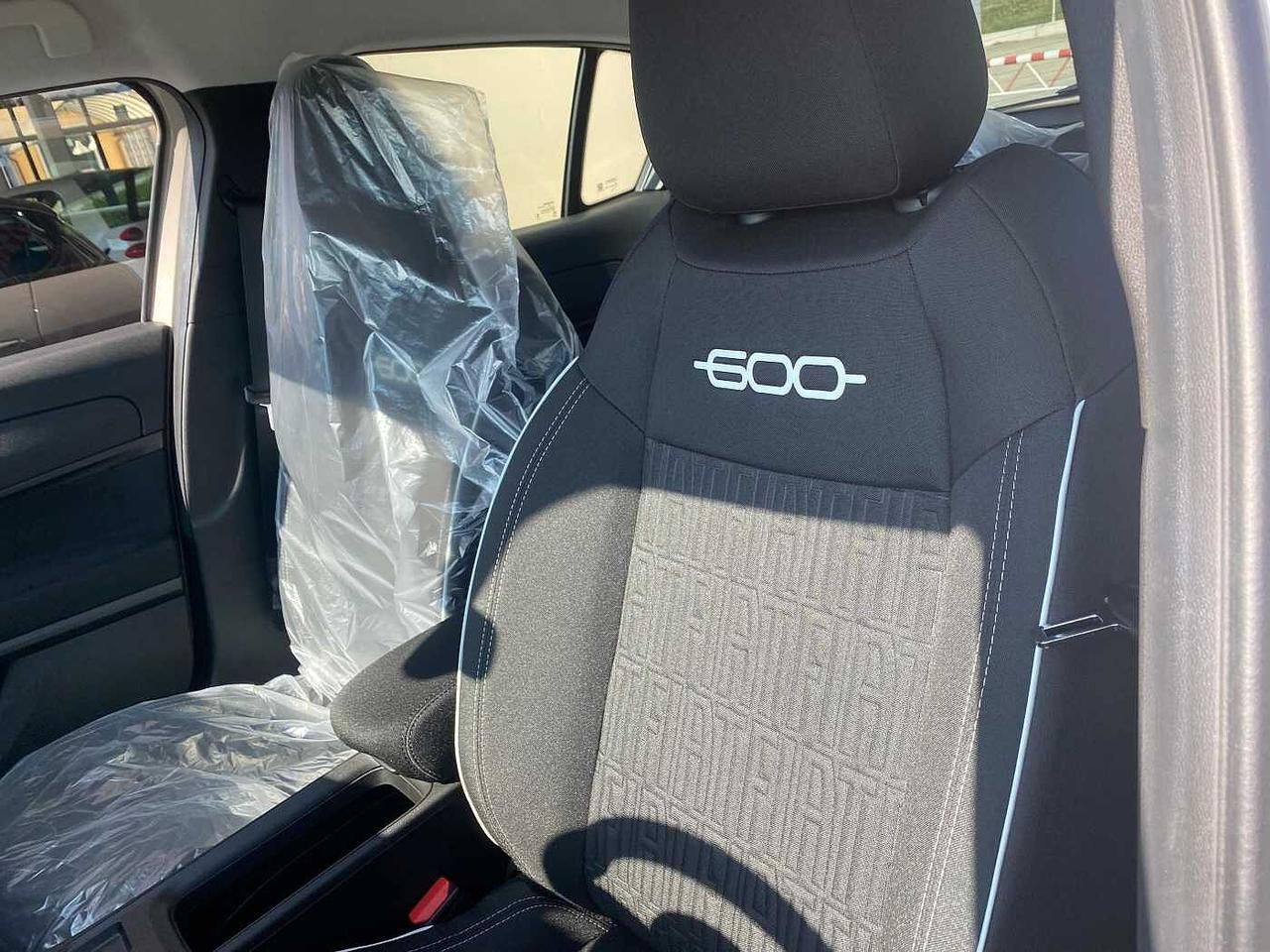 Fiat 600 Hybrid 110 CV DCT MHEV