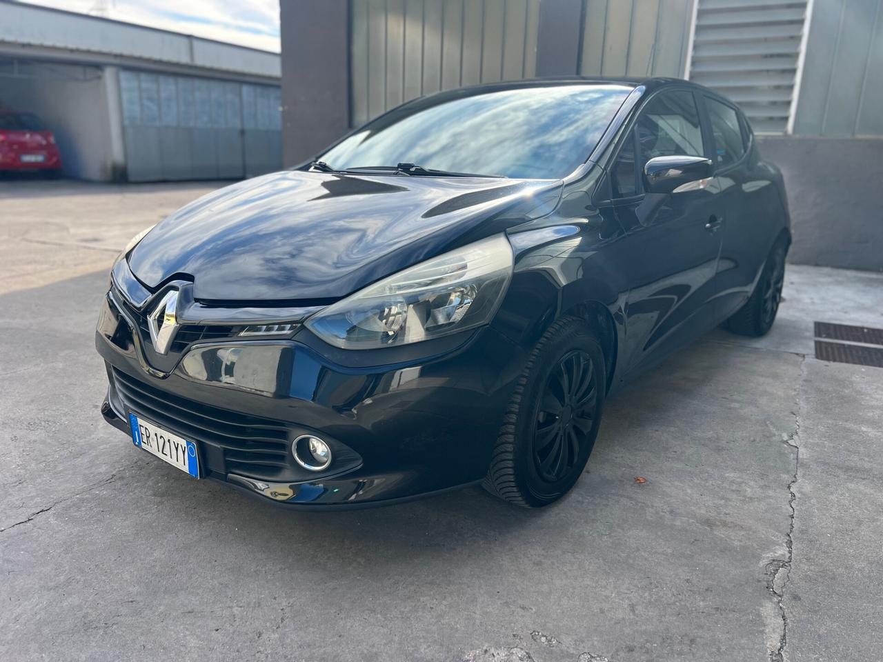 Renault Clio 1.5 dCi PER NEOPATENTATI
