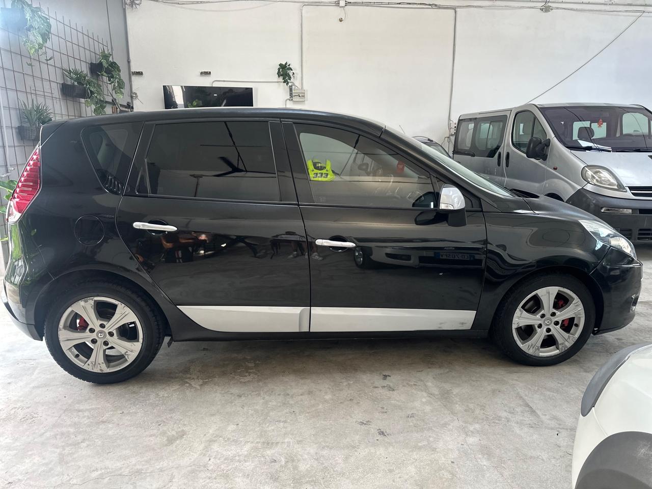 Renault Scenic Scénic X-Mod 1.5 dCi 110CV Confort