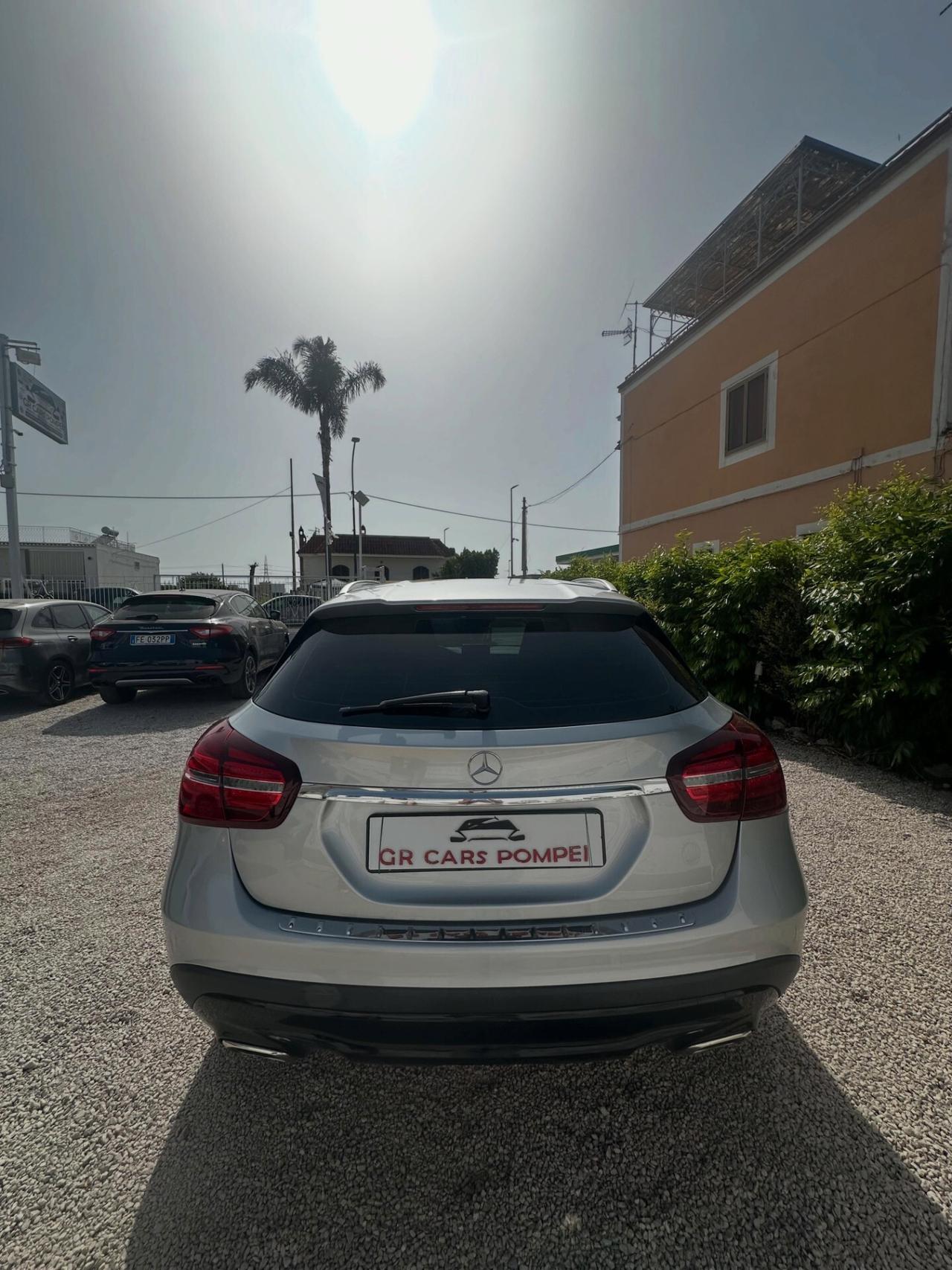 Mercedes-benz GLA 180 d Automatic Premium
