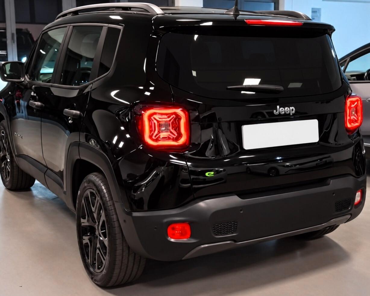 Jeep Renegade 1.5 Turbo T4 MHEV Total black full optional