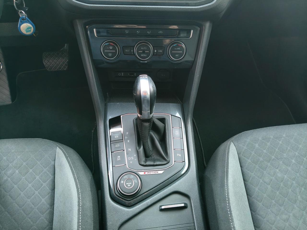 Volkswagen Tiguan 2.0 TDI SCR DSG 4MOTION Style BMT