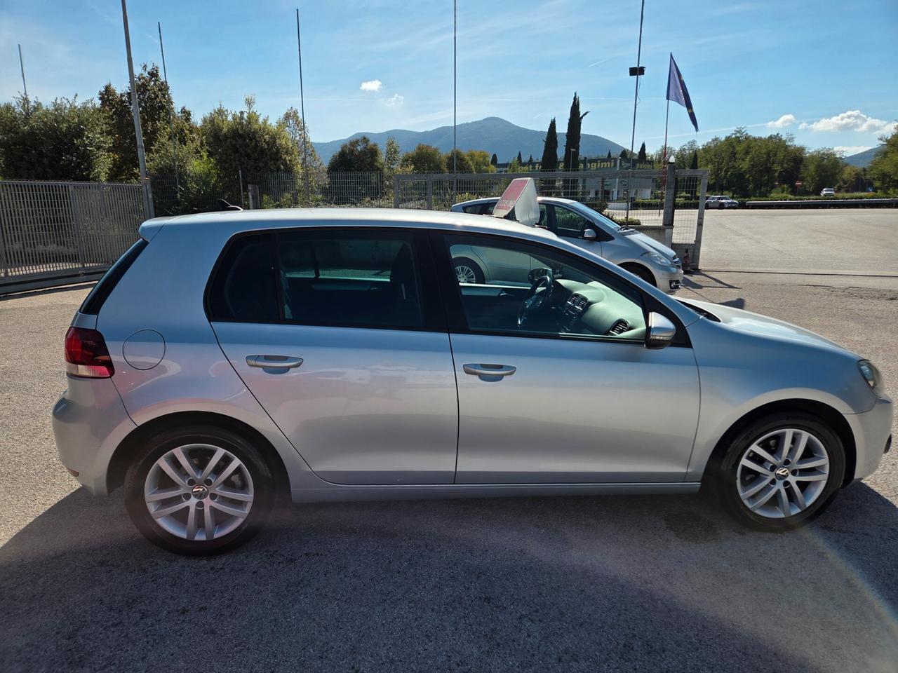Volkswagen Golf 1.6 TDI DPF 5p. Highline