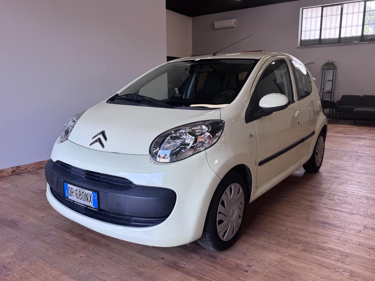 Citroen C1 1.0 68 CV AUTOMATICA NEOPATENTATI GARANZIA UNIPRO