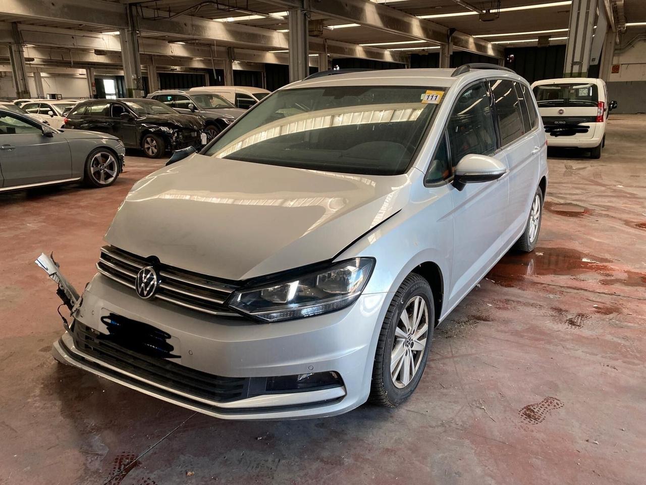 Volkswagen Touran 1.5 tsi 150cv 7 POSTI - START