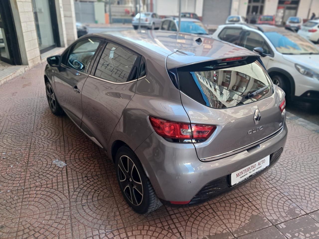 RENAULT CLIO 1.5 Dci 75CV-NEOPATENTATI-Euro7490