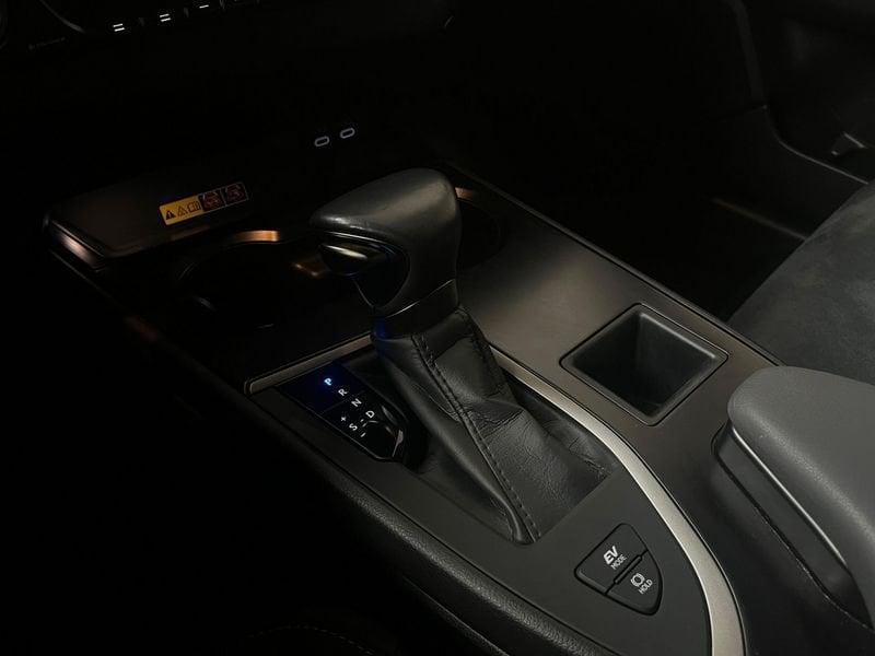 Lexus UX UX 250 Hybrid Urban