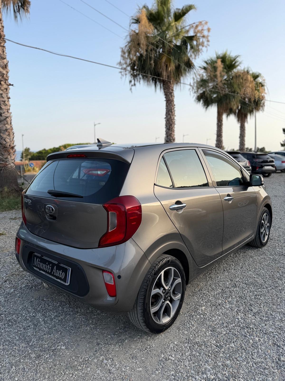 Kia Picanto 1.0 12V 5 porte Cool