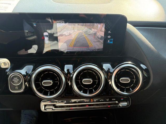 MERCEDES-BENZ GLA 220 d Automatic Sport