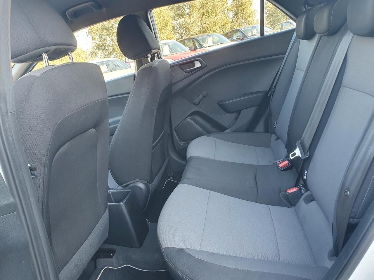 Hyundai i20 1.2 5 porte Blackline NEOPATENTATI