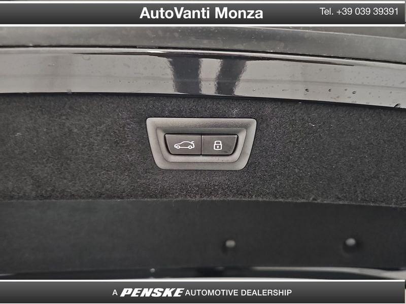 BMW Serie 8 840i xDrive Cabrio