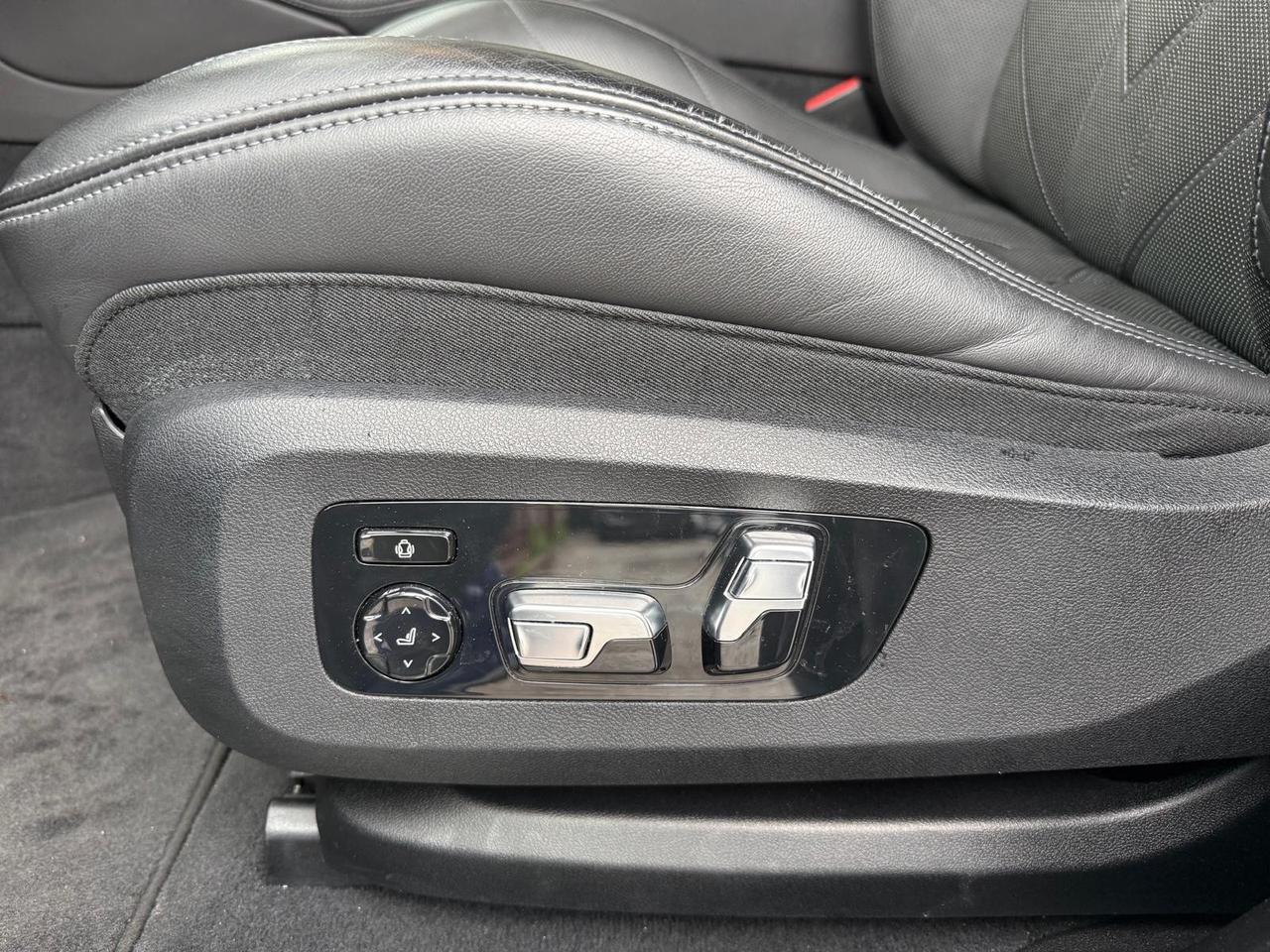 Bmw XM pronta consegna ufficiale bmw