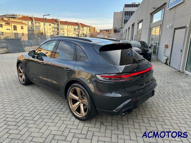 PORSCHE Macan 2.0 T