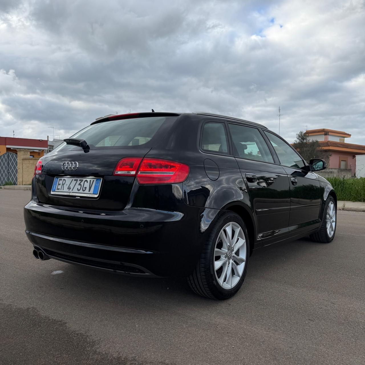 Audi A3 SPB 1.6 TDI 105 CV CR Attraction