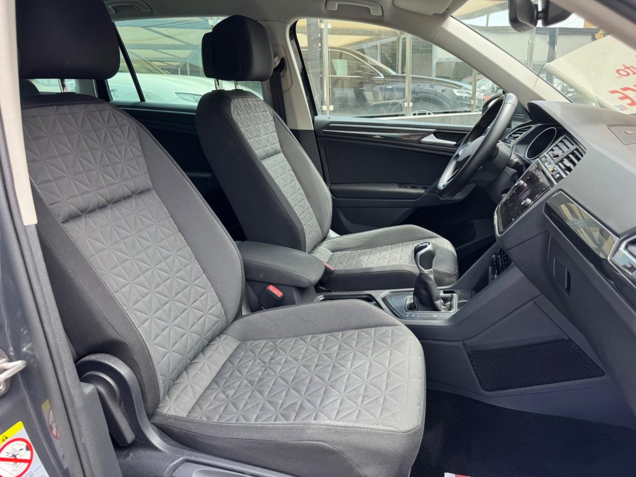 VOLKSWAGEN TIGUAN 2.0 TDI LIFE MANUALE FULL IVA