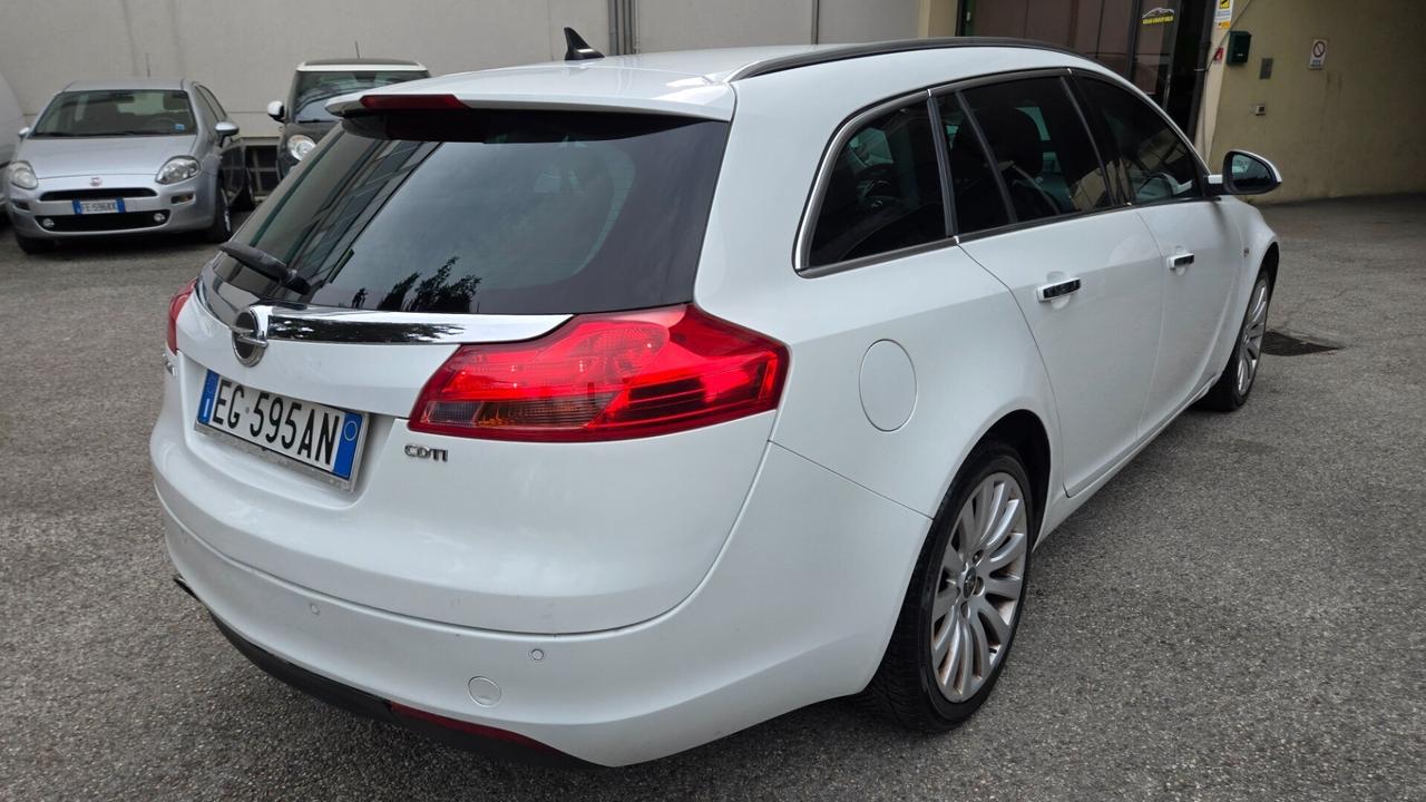 Opel Insignia 2.0 CDTI Sports Tourer Cosmo
