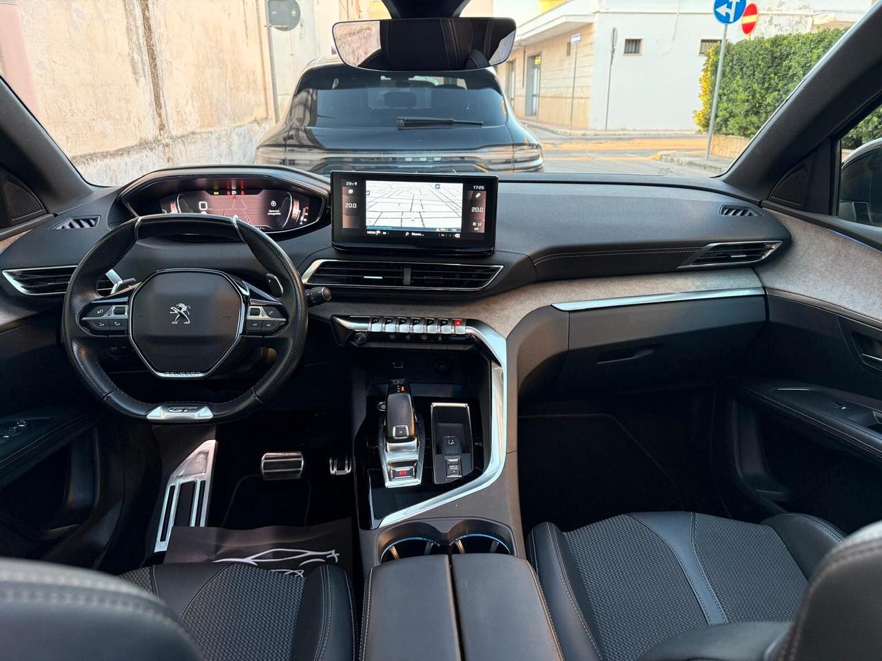 PEUGEOT 3008 GT-LINE 1.5 EAT8 130CV TETTO PELLE NAVI ANNO 2022
