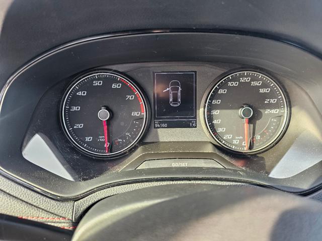 SEAT Arona 1.0 TGI FR