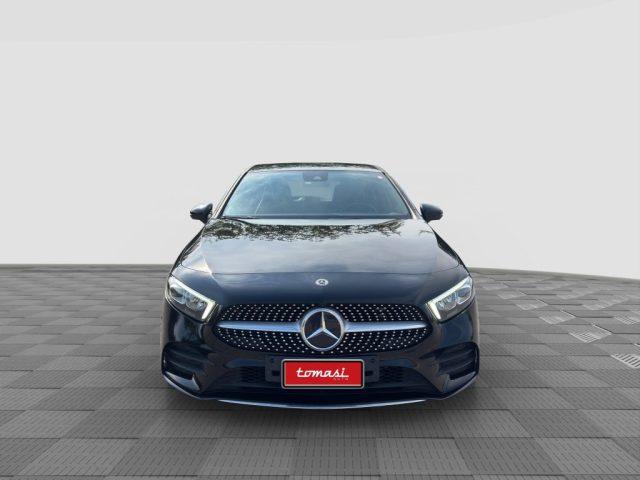 MERCEDES-BENZ A 180 A 180 d Premium