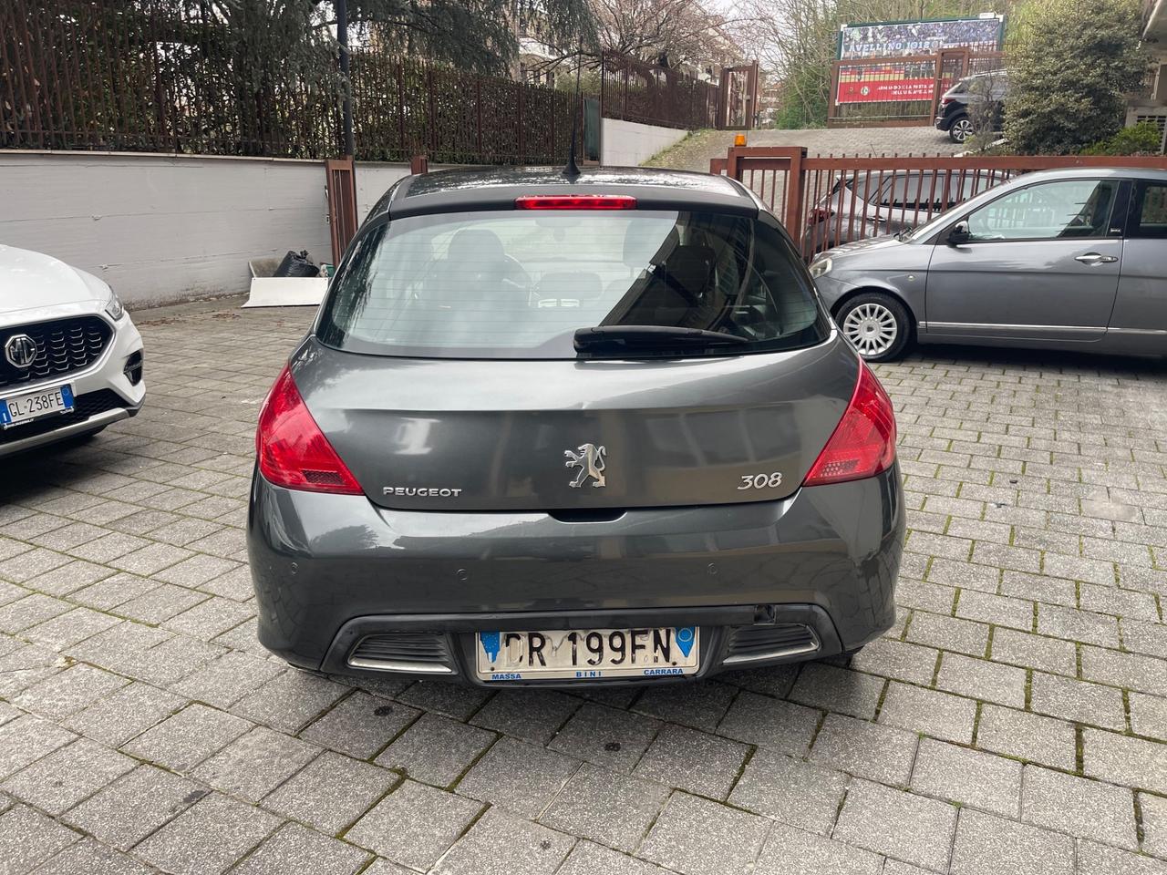Peugeot 308 1.6 HDi 110CV 5p. 2-Tronic Premium