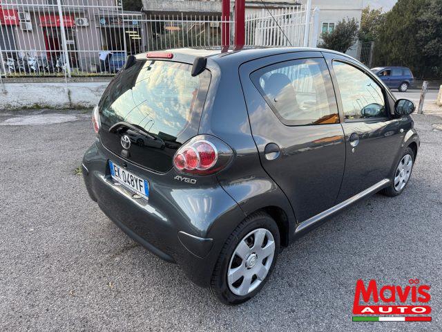 TOYOTA Aygo 1.0 12V VVT-i 5 porte Now Connect