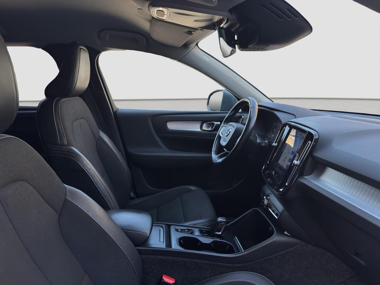 Volvo XC40 2.0 150cv d3 Momentum 2020