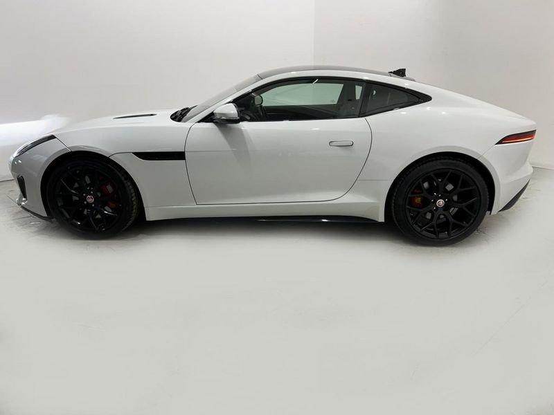 Jaguar F-Type 2.0 aut. Coupé R-Dynamic