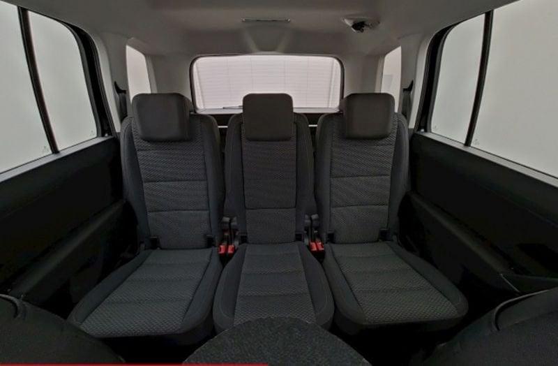 Volkswagen Touran 1.5 TSI R-LINE DSG CAMERA LED NAVI