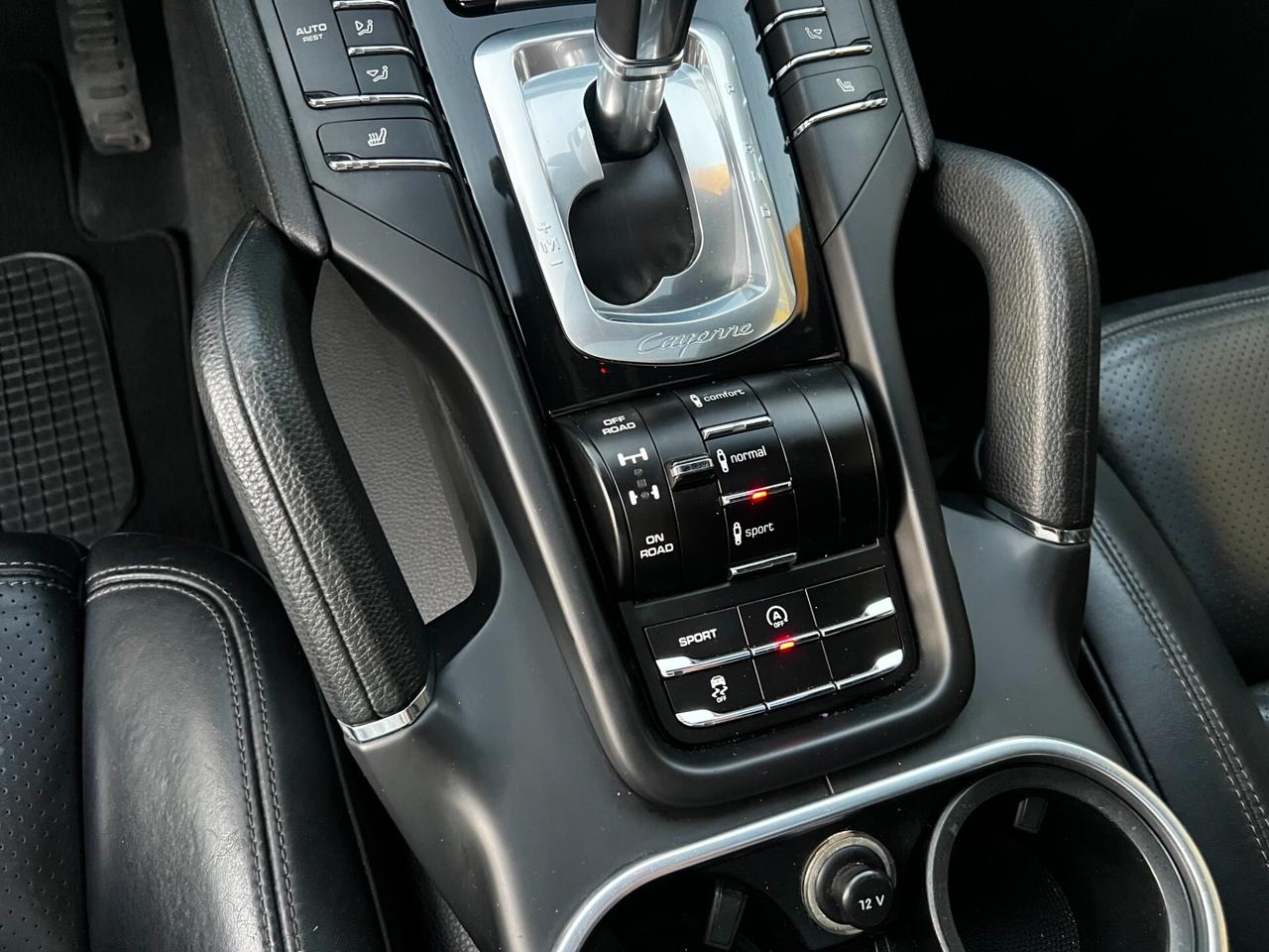 Porsche Cayenne 3.0 Diesel 245 CV- 2013-TETTO-FULL