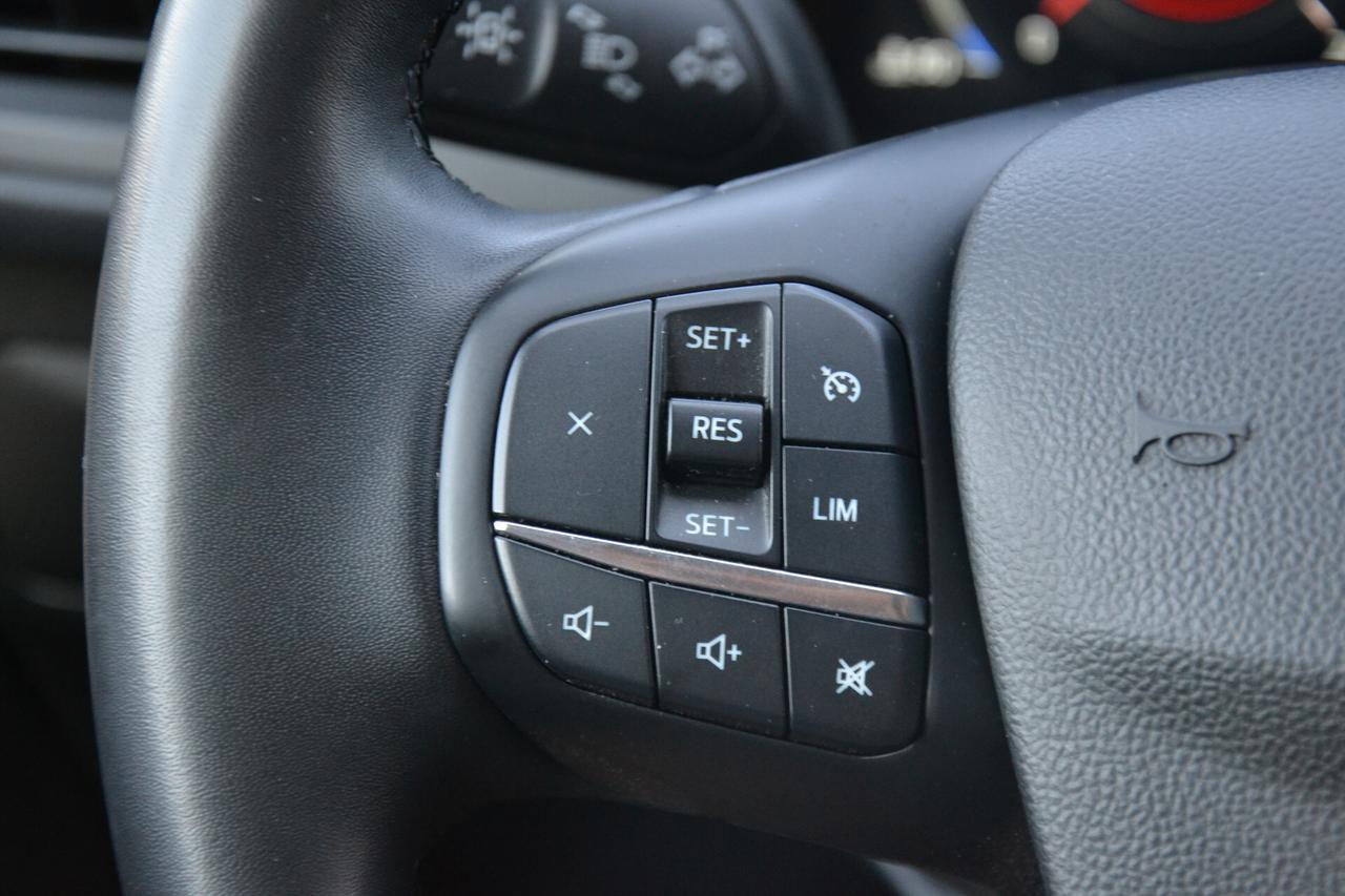 Ford Kuga 2.0 TDCI 120CV AUTOM. TITANIUMPREZZO SENZA VINCOLIUNIPRO'FATTURABILEITALIANA️GARANZIA 12M