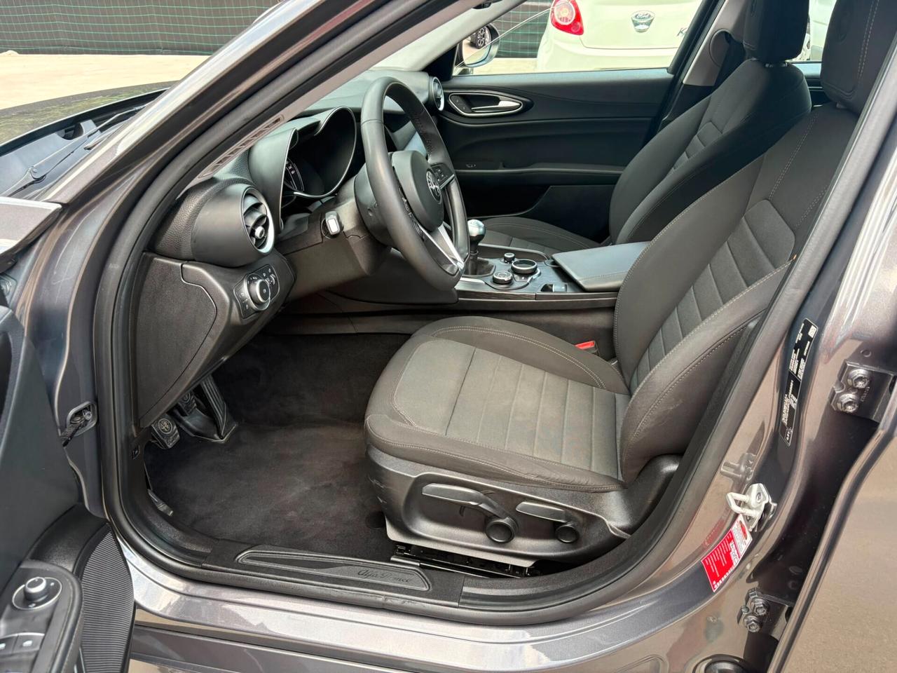 Alfa Romeo Giulia 2.2 Turbodiesel 150 CV Business