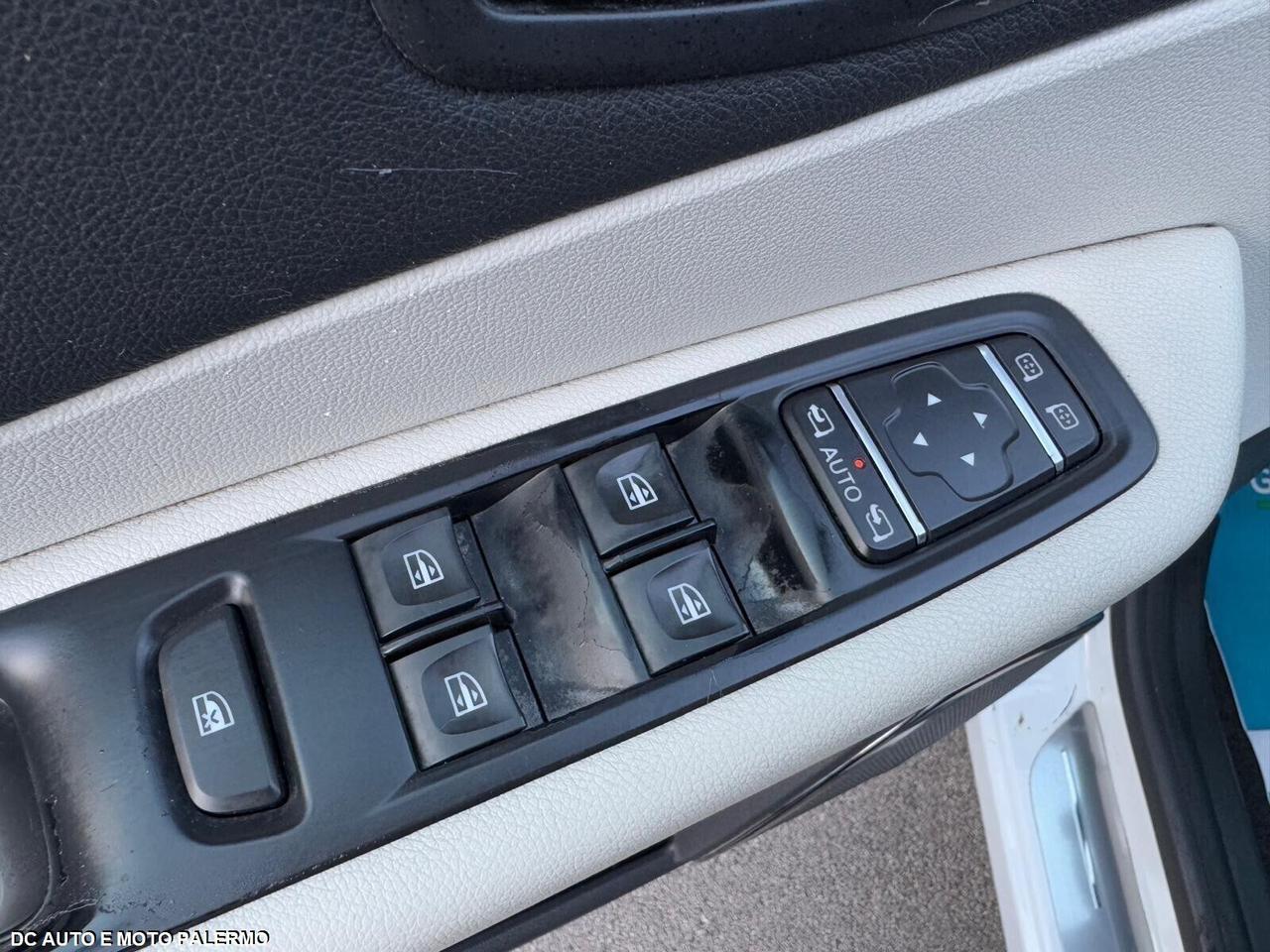 Renault Captur 1.5 Diesel 110CV.Energy Paris.2018