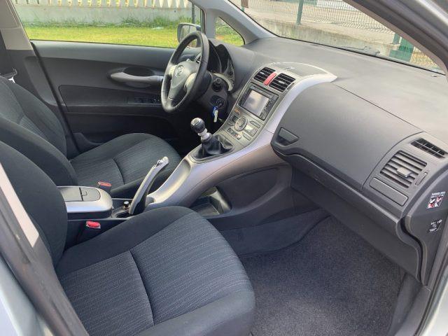 TOYOTA Auris 1.4 D-4D 5 porte Sol