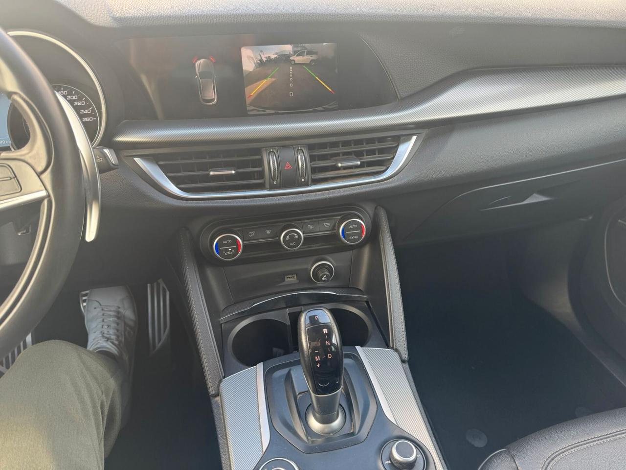 Alfa Romeo Stelvio 2.2 Td 190cv AT8 Q4 Executive Autom. F1 Camera Navi Port.el.