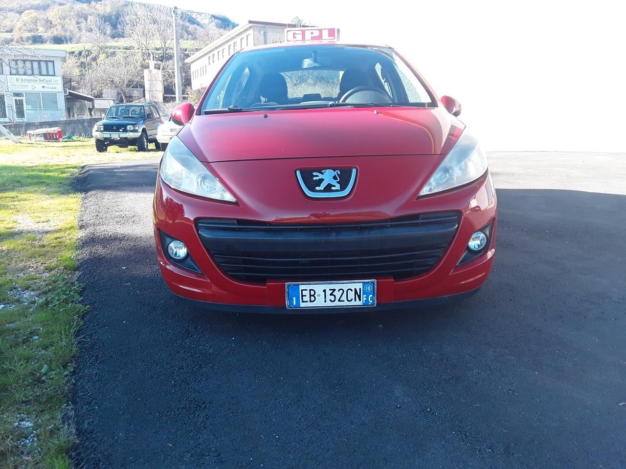 Peugeot 207 1.4 8V 75CV 5p. X Line ECO GPL