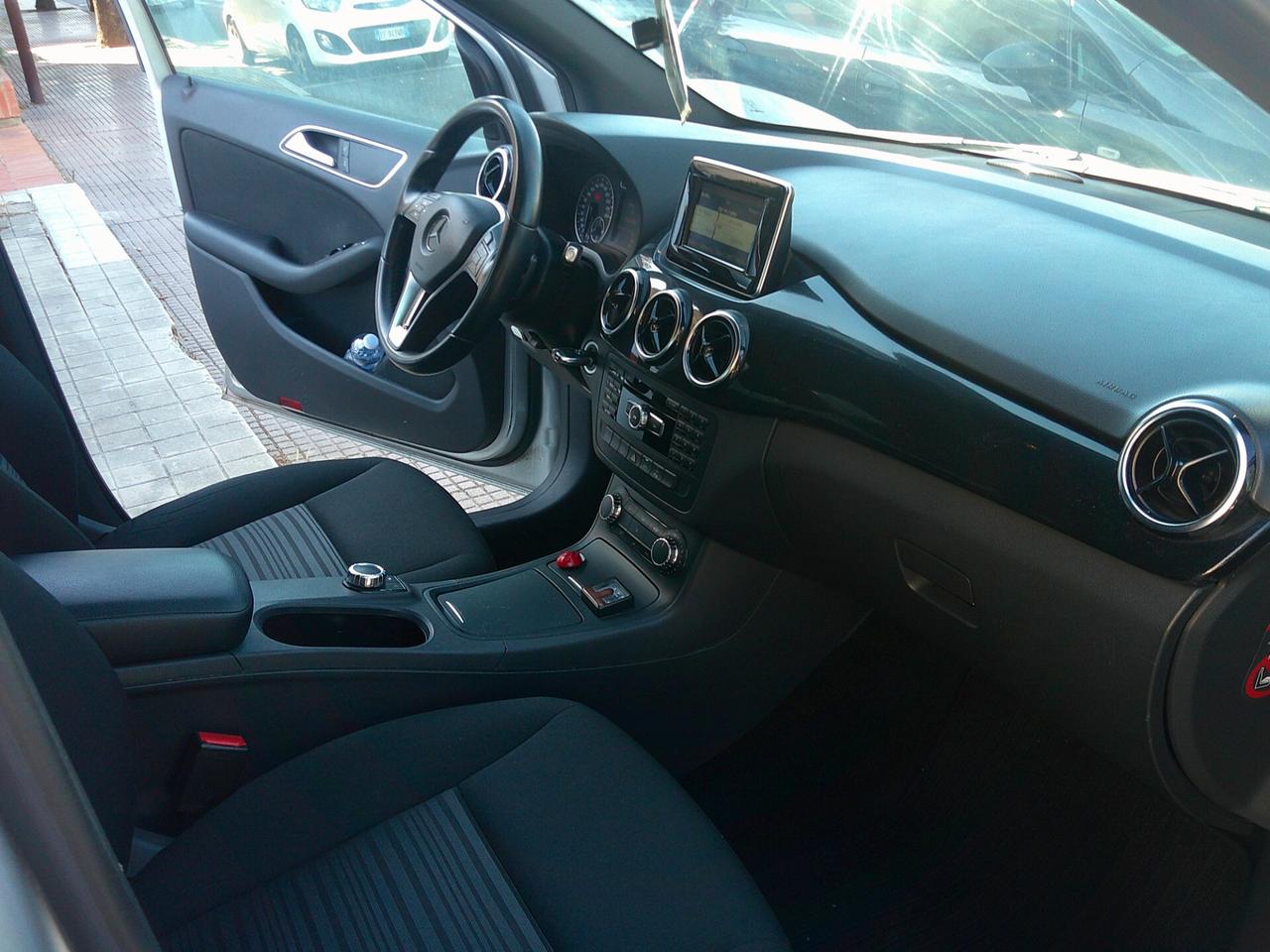 Mercedes-benz B 180 CDI Automatic Premium