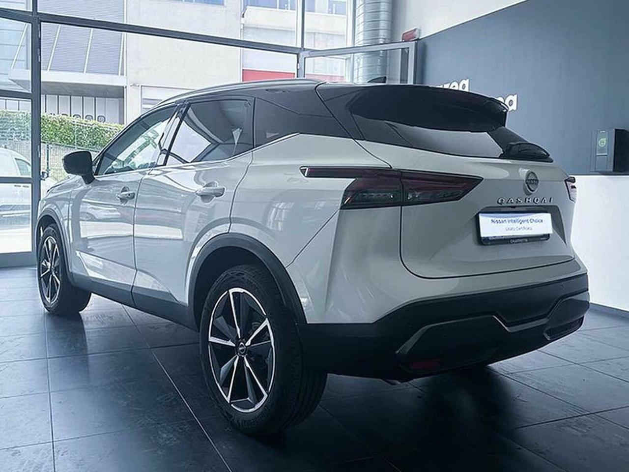 Nissan Qashqai 1.3 mhev tekna 2wd 158cv xtronic