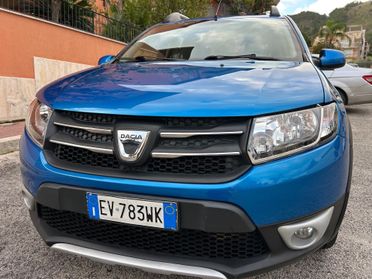 Dacia Sandero Stepway 1.5 dCi Solo 30000 km !!!!!!