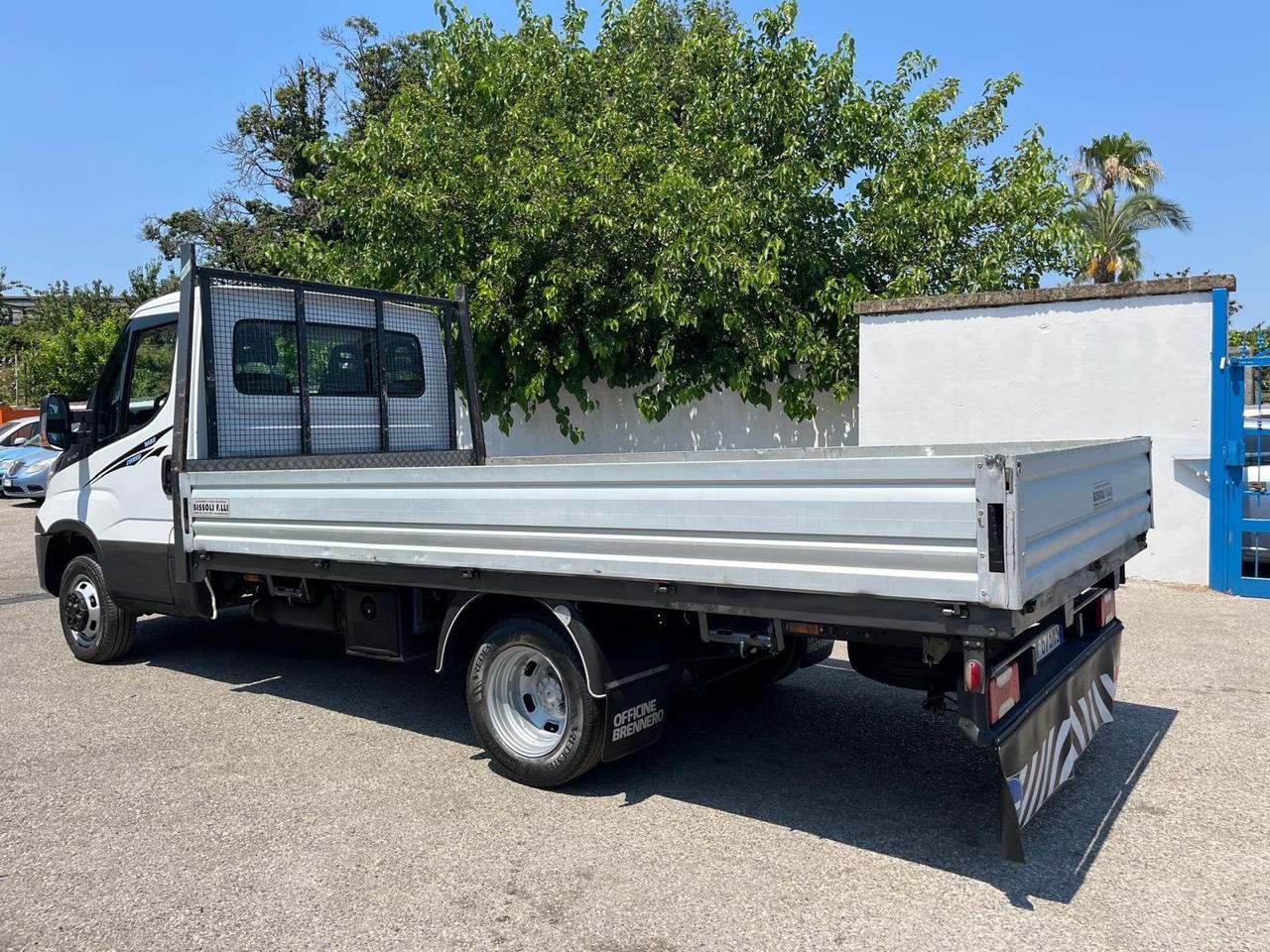 Iveco daily 35-160 -2.3 hpt-cassone fisso -2019