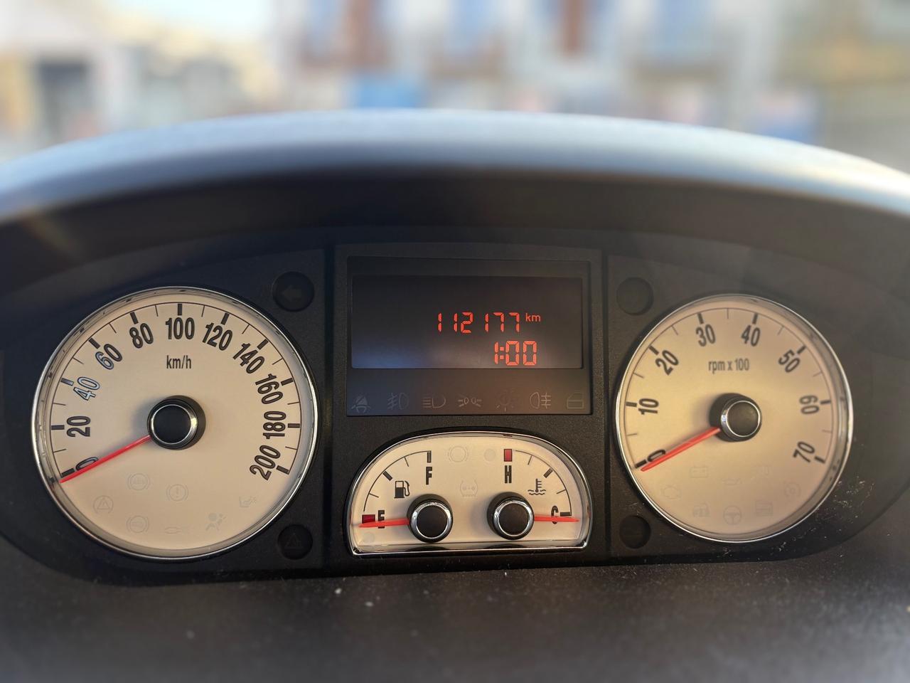 Lancia MUSA 1.4 16V Platino Plus DFN