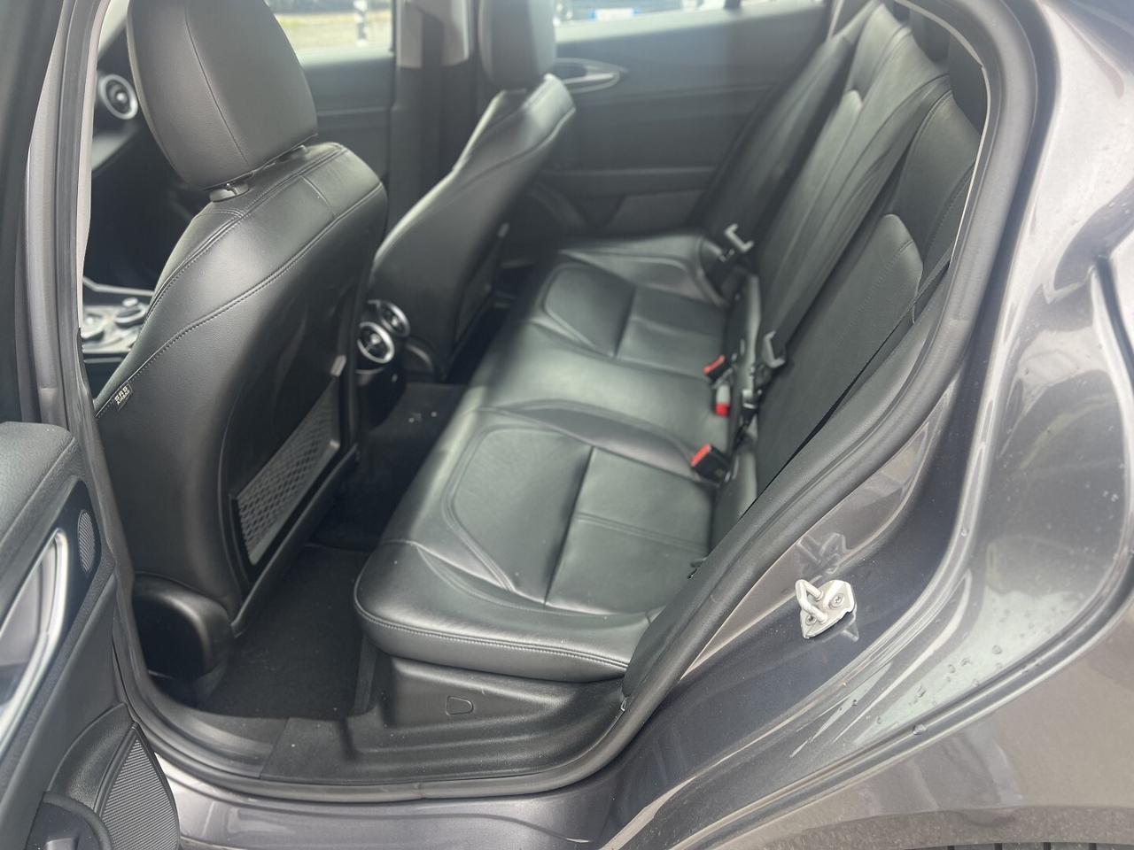 ALFA ROMEO GIULIA DIESEL 2.2 jtdm NAVI PELLE