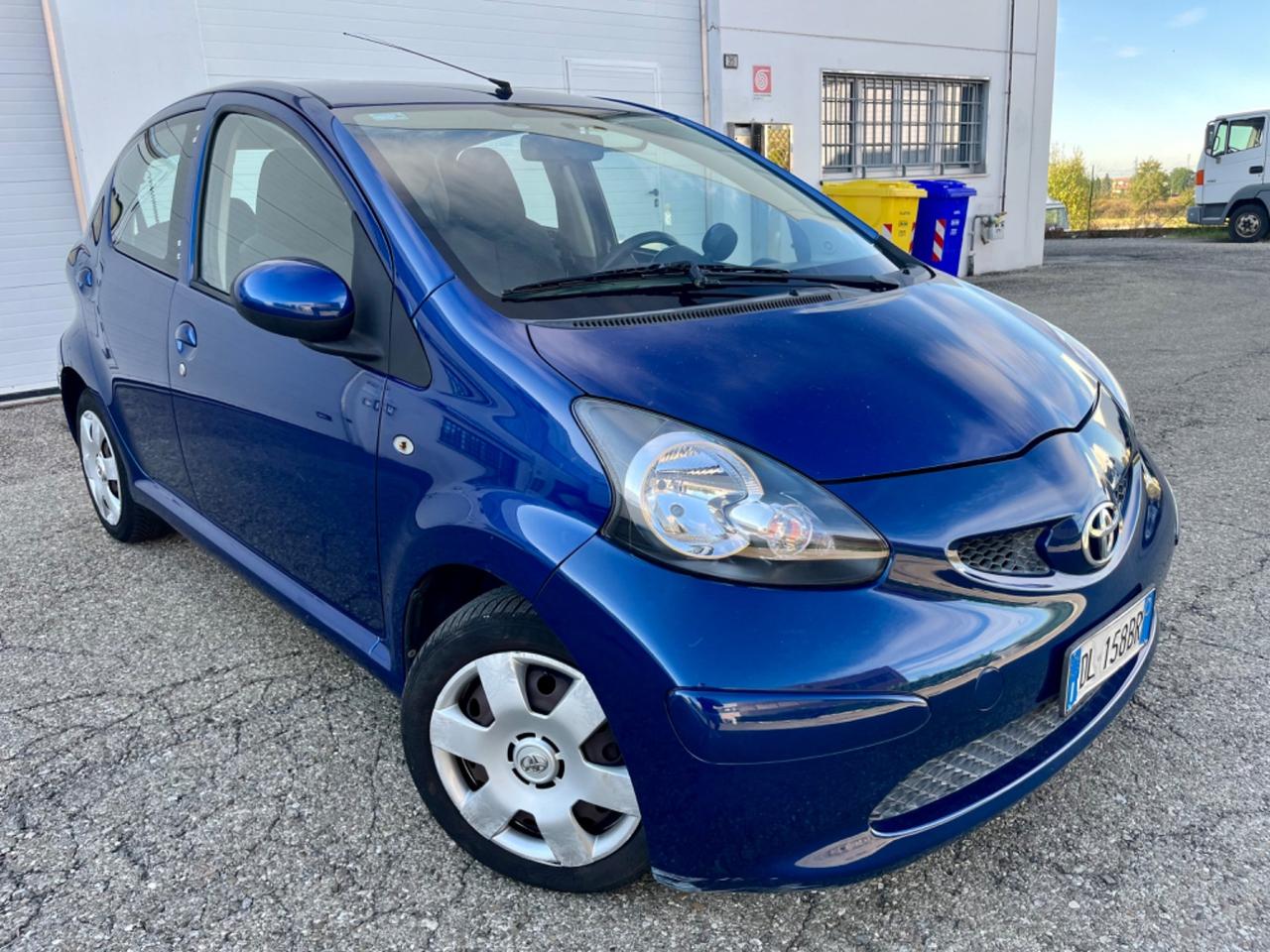 Toyota Aygo 1.0benz 2007 108.000km cambio robotizzato