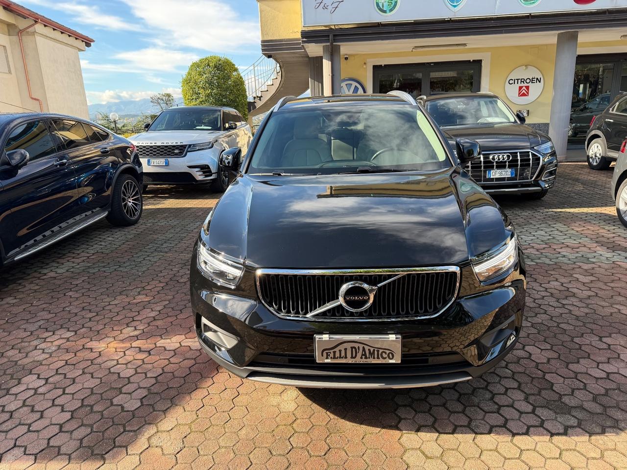 Volvo XC40 D3 AWD Geartronic Momentum Pro