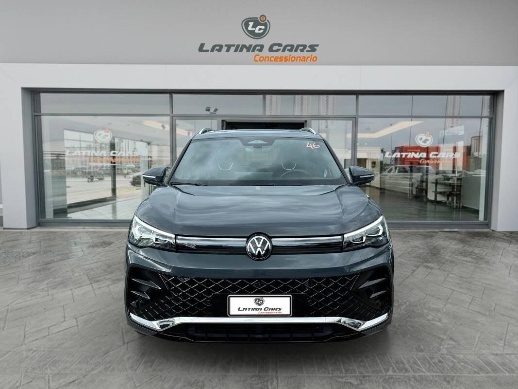 Volkswagen Tiguan 2.0 tdi R-Line 4motion 193cv dsg TETTO APRIBILE